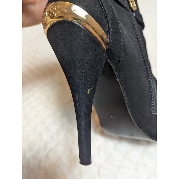 Guess Black Heel Booties Suede Ankle Boots Booties Stiletto Gold Logo Buckle 6.5 - Picture 4 of 9